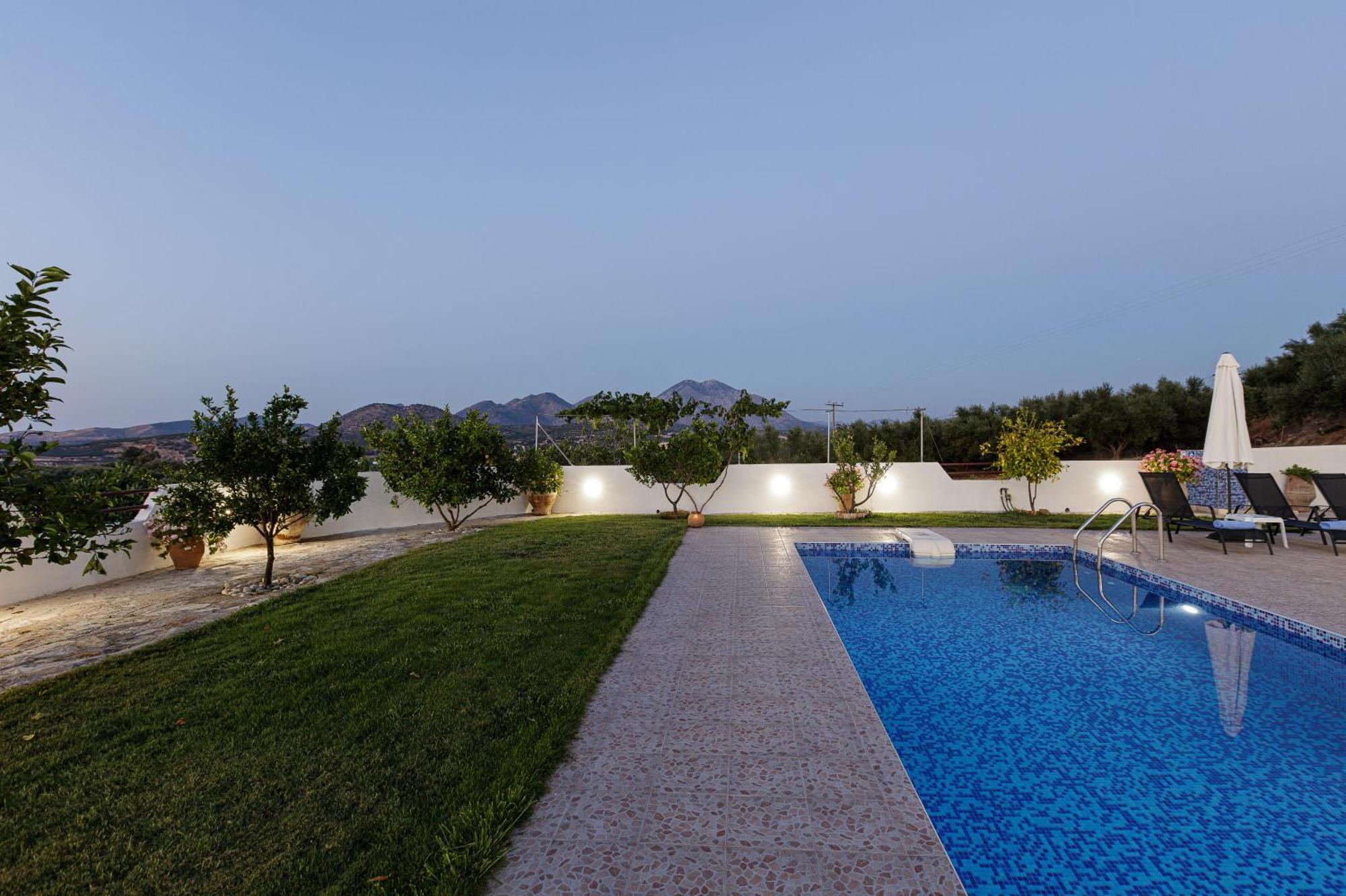 Marina Villa, A Nature Inspiring Retreat Πέραμα Εξωτερικό φωτογραφία
