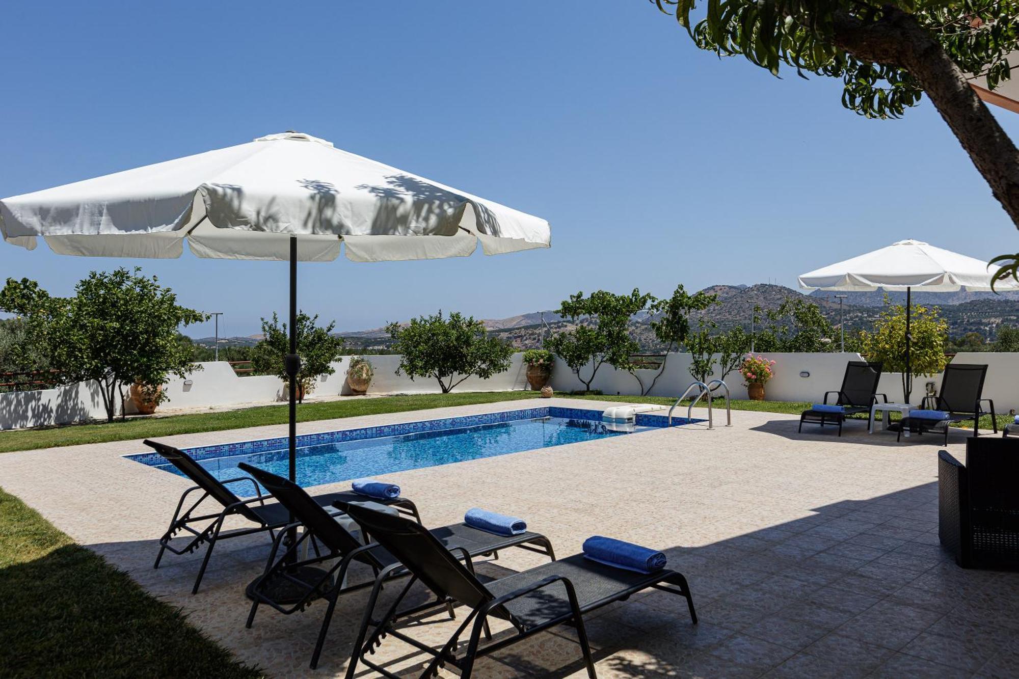 Marina Villa, A Nature Inspiring Retreat Πέραμα Εξωτερικό φωτογραφία