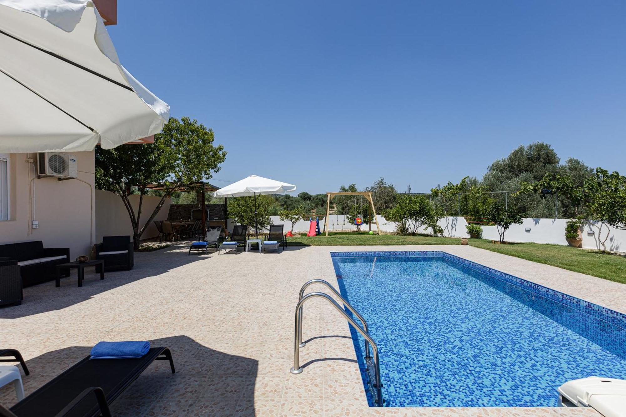 Marina Villa, A Nature Inspiring Retreat Πέραμα Εξωτερικό φωτογραφία