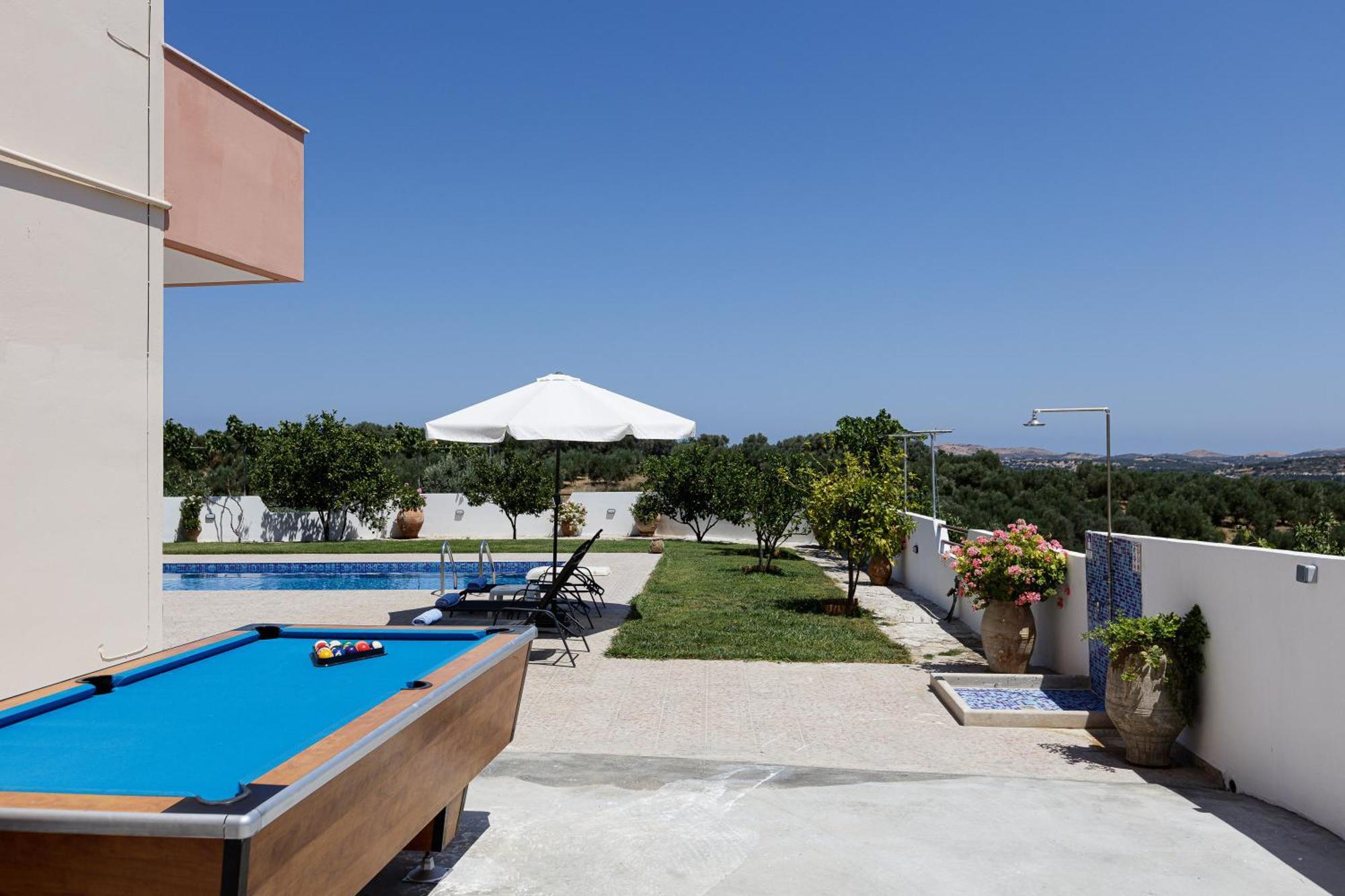 Marina Villa, A Nature Inspiring Retreat Πέραμα Εξωτερικό φωτογραφία